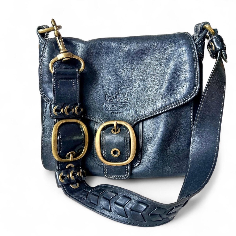 Authentic Coach Bleecker Leather Flap Large Shoulder Bag
Style No. F0769-11419